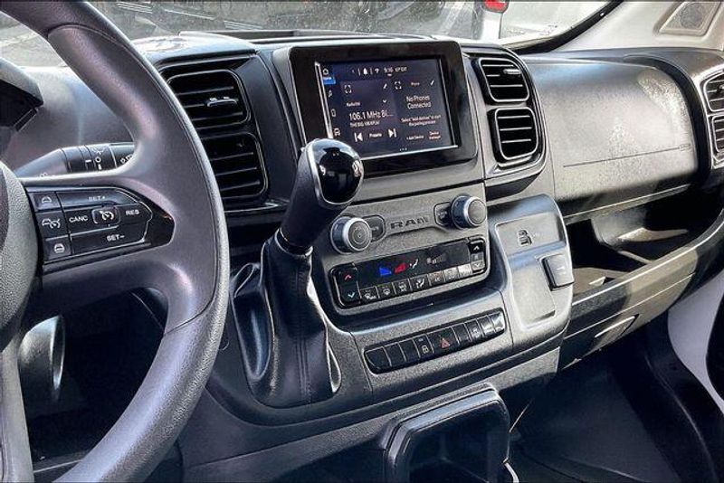 Used 2025 RAM ProMaster 2500 High RoofImage 4