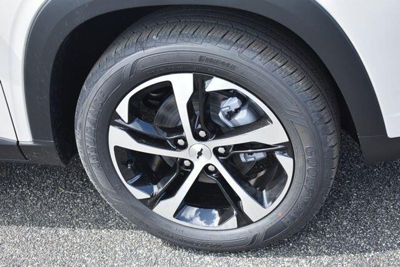 New 2026 Chevrolet Trax 1RSImage 12