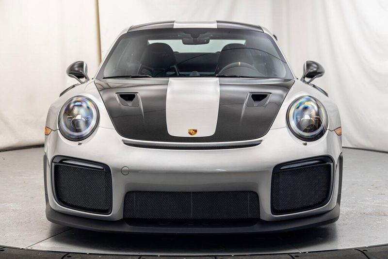 2019 Porsche 911 GT2 RSImage 8