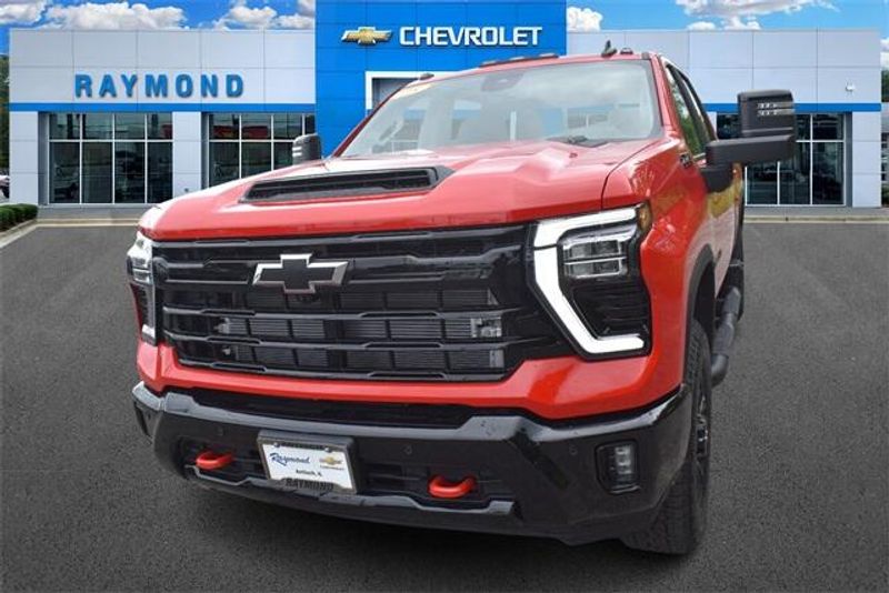 New 2025 Chevrolet Silverado 2500HD LTImage 7