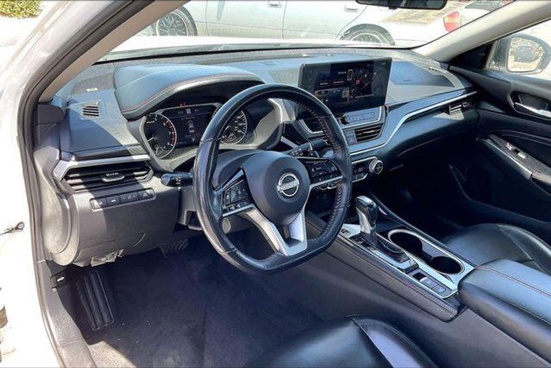 Used 2023 Nissan Altima 2.0 SRImage 14