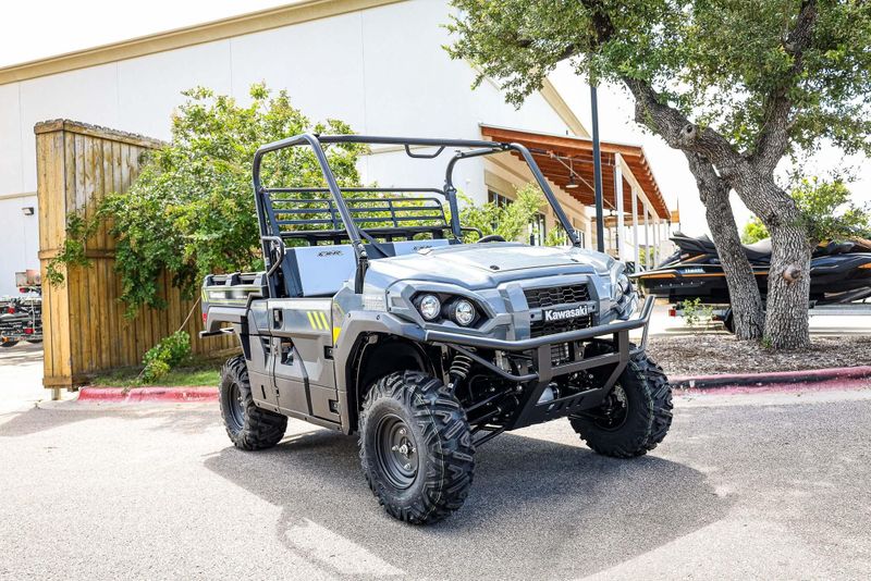 2026 KAWASAKI MULE PROFXR 1000  SMOKY GRAY 