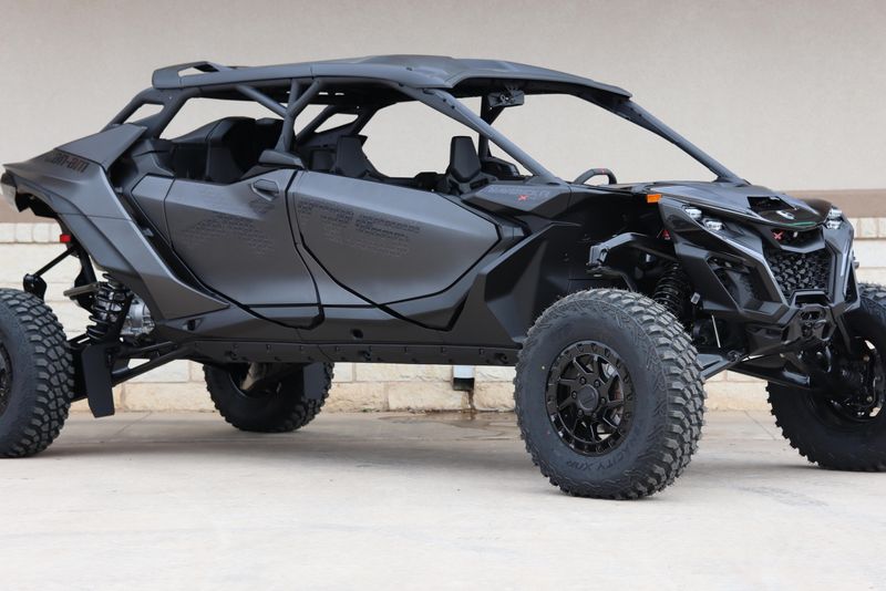 2025 CAN-AM MAVERICK R MAX X RS WITH SMARTSHOX 999T DCT TRIPLE BLACK 