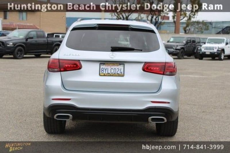 2022 Mercedes-Benz GLC 300Image 4
