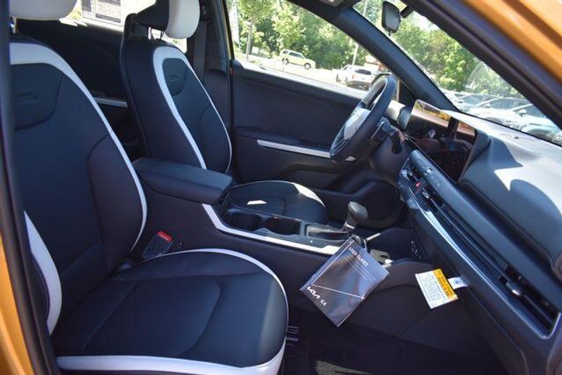 New 2026 Kia K4 GT-LineImage 13