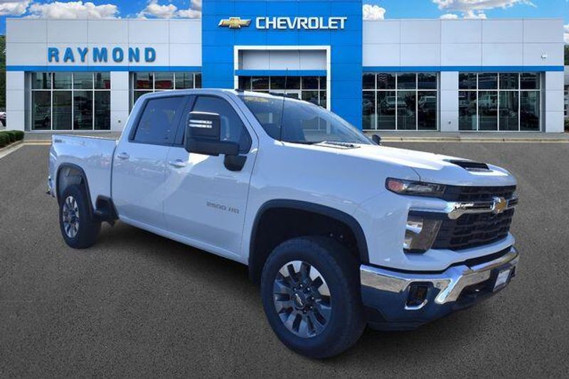 New 2025 Chevrolet Silverado 2500HD LTImage 1