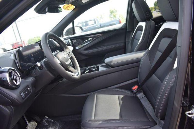 New 2026 Chevrolet Blazer EV LTImage 25