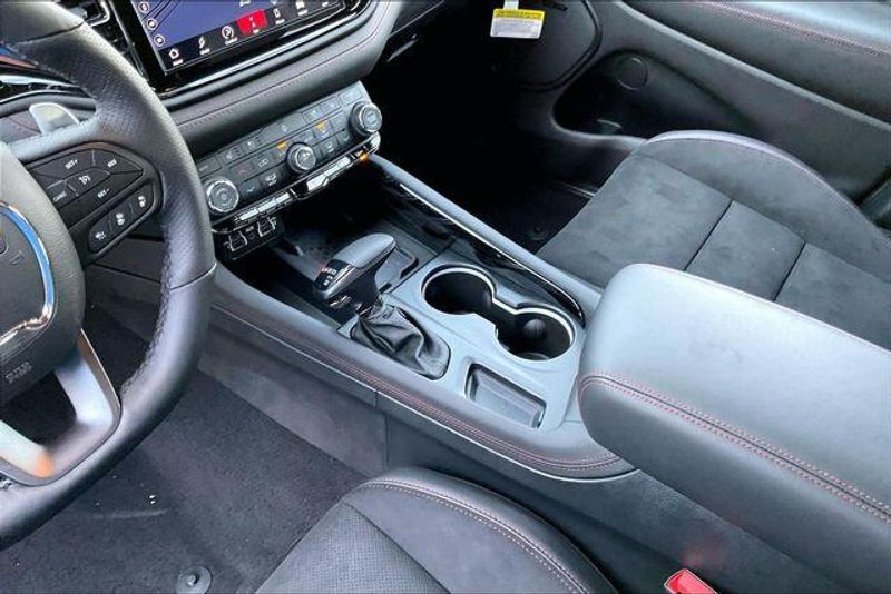 New 2025 Dodge Durango Gt Plus AwdImage 7