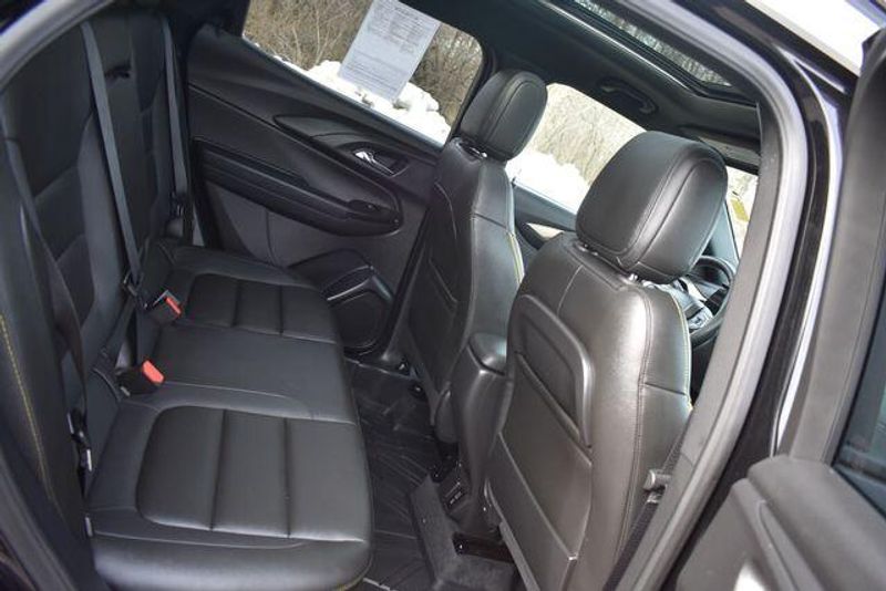 Used 2025 Chevrolet TrailBlazer ActivImage 17