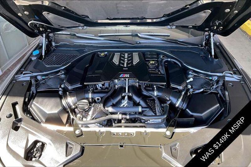 Used 2022 BMW M8 CompetitionImage 9