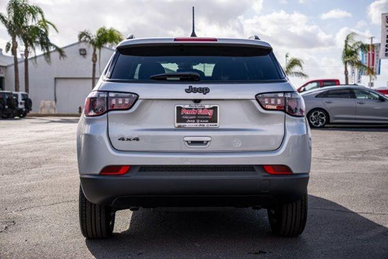 New 2026 Jeep Compass LatitudeImage 6