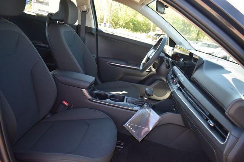 New 2026 Kia K4 LXSImage 13