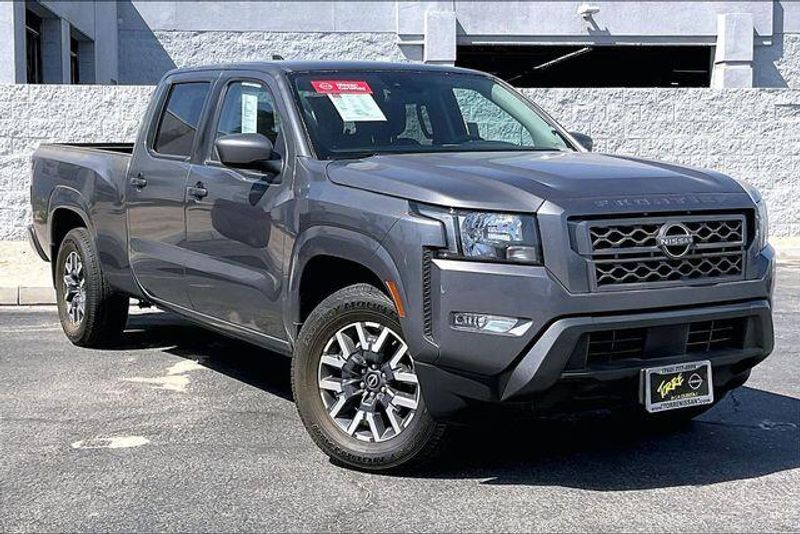 Used 2023 Nissan Frontier SVImage 12