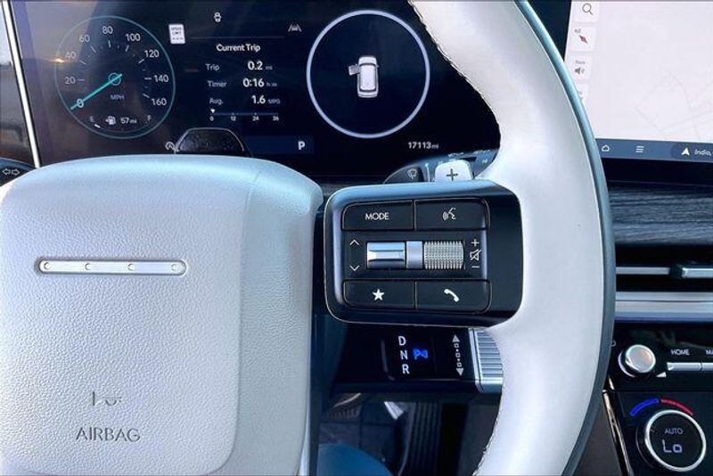 Used 2024 Hyundai Santa Fe CalligraphyImage 19