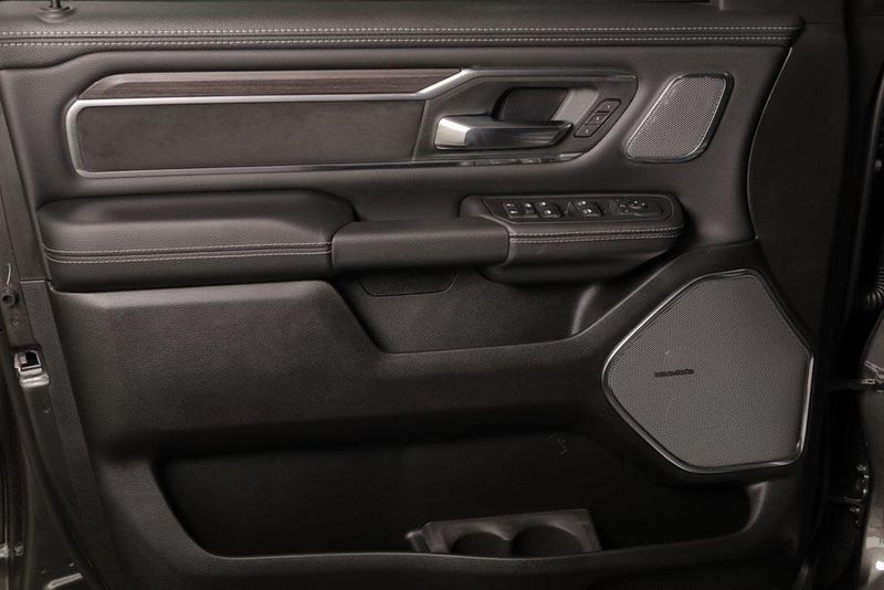 2025 RAM 1500 Laramie Crew Cab 4x4 5