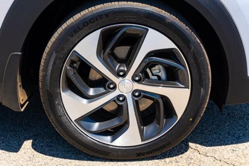 Used 2018 Hyundai Tucson ValueImage 9