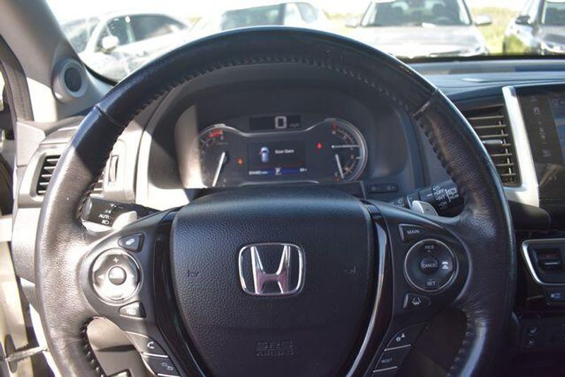 Used 2018 Honda Pilot EliteImage 36