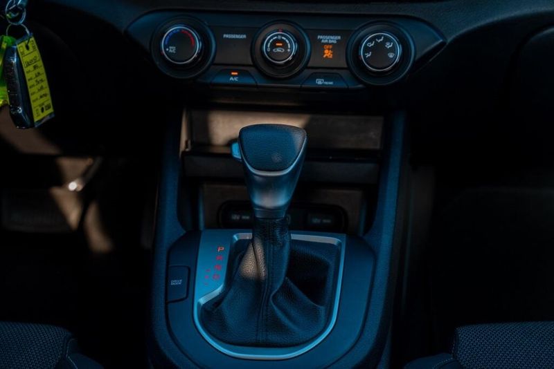 Used 2022 Kia Forte LXSImage 24