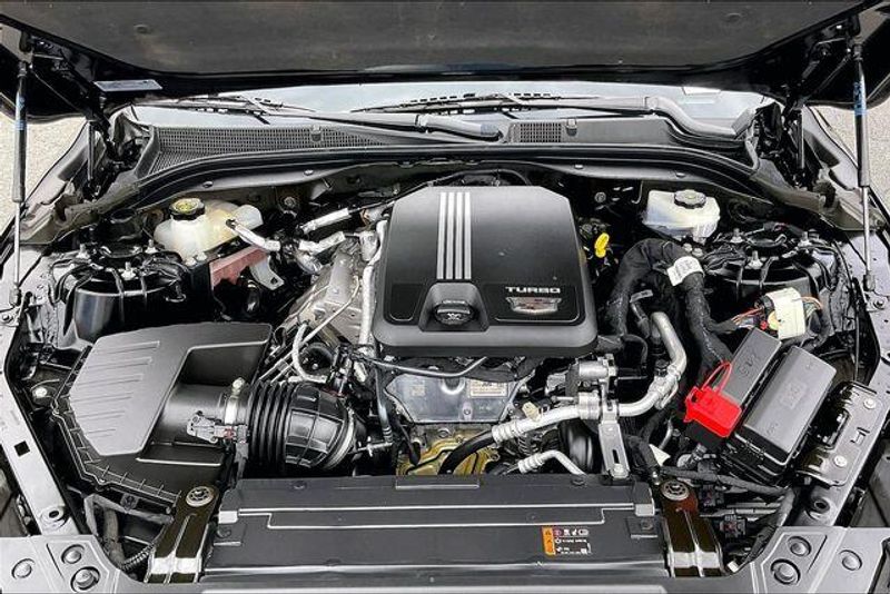 Used 2024 Cadillac CT5 SportImage 9