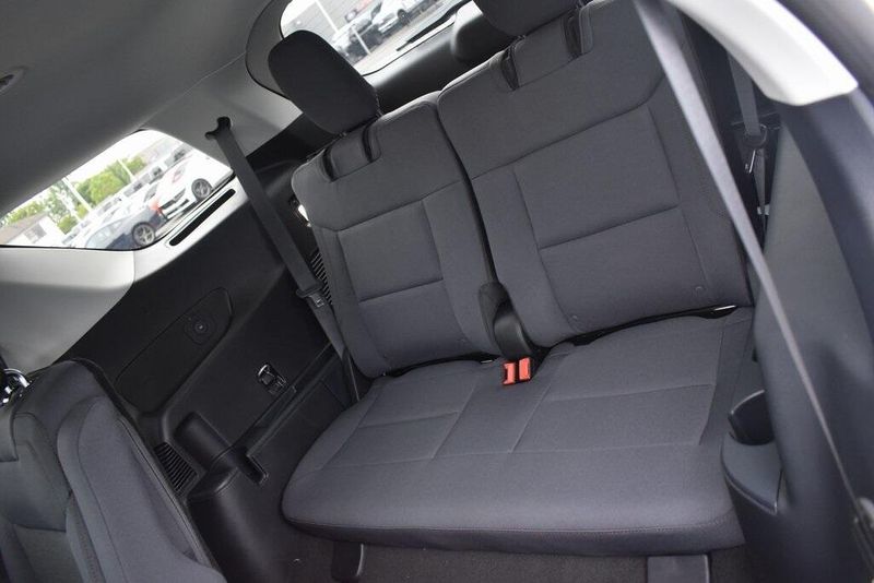 New 2025 Ford Explorer ActiveImage 8