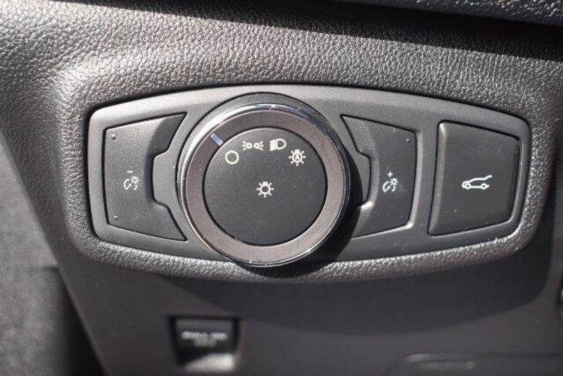 Used 2019 Lincoln MKC ReserveImage 25