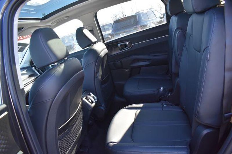 New 2026 Kia Sorento Hybrid EXImage 22