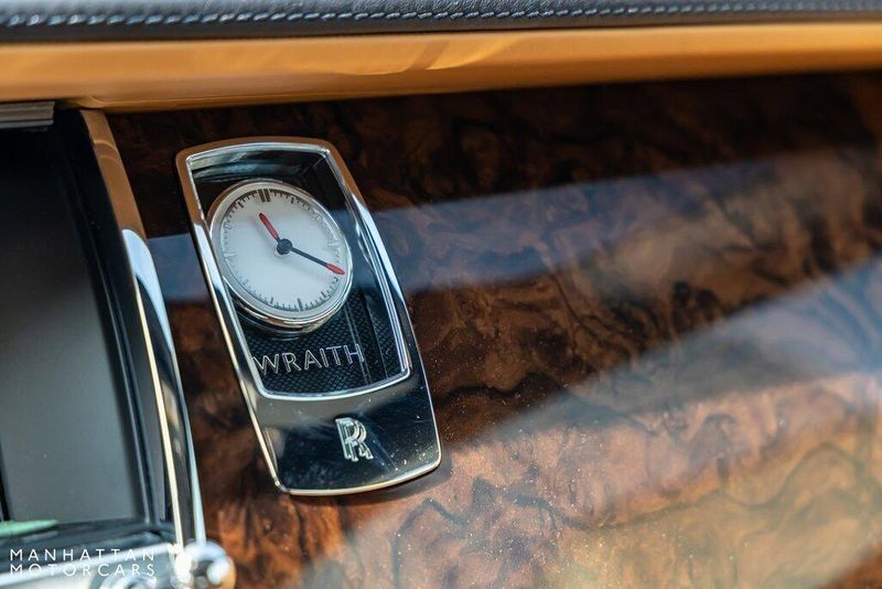 2020 Rolls-Royce Wraith BaseImage 12