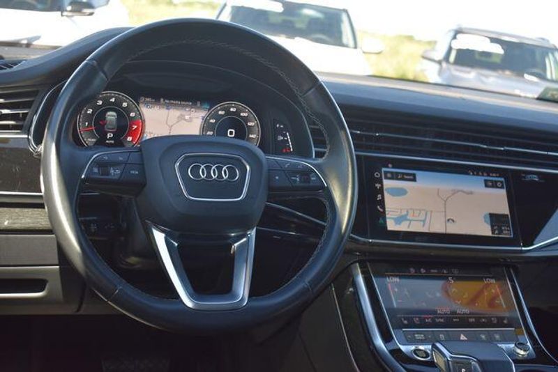 Used 2021 Audi Q8 55 Premium PlusImage 22