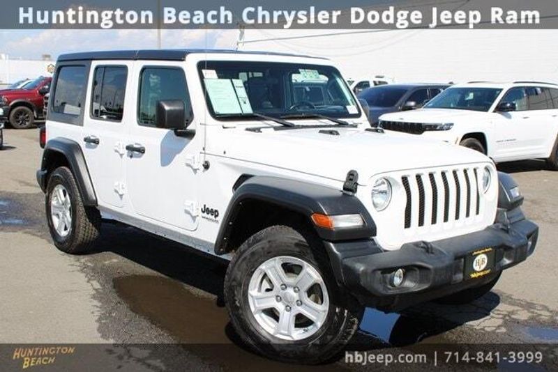 2022 Jeep Wrangler Unlimited Sport SImage 1