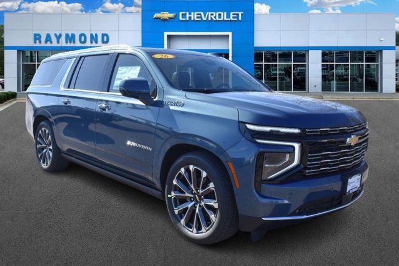 New 2026 Chevrolet Suburban High CountryImage 1