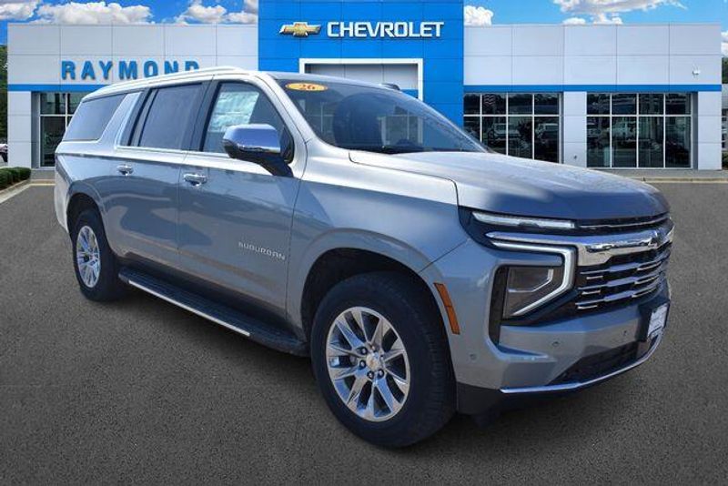 New 2026 Chevrolet Suburban PremierImage 11