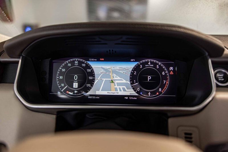 2020 Land Rover Range Rover SuperCharged photo 22