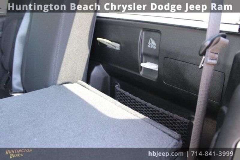 2022 Jeep Gladiator OverlandImage 51