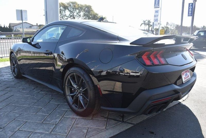 2025 Ford Mustang Dark HorseImage 26