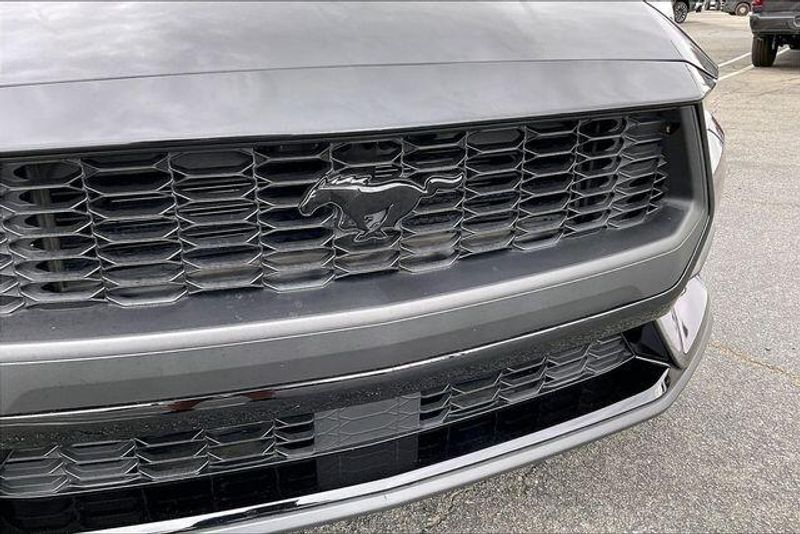Used 2025 Ford Mustang EcoBoostImage 28