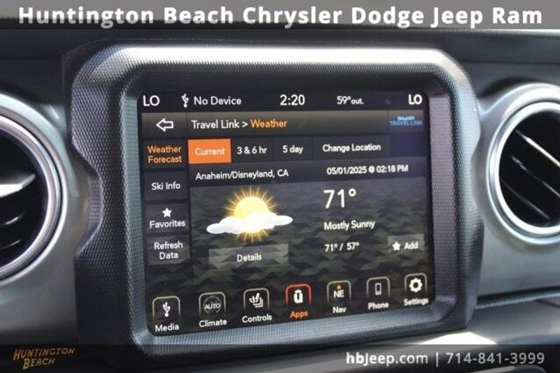 2021 Jeep Wrangler Unlimited SaharaImage 28