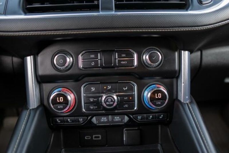 2021 GMC Yukon SLTImage 19