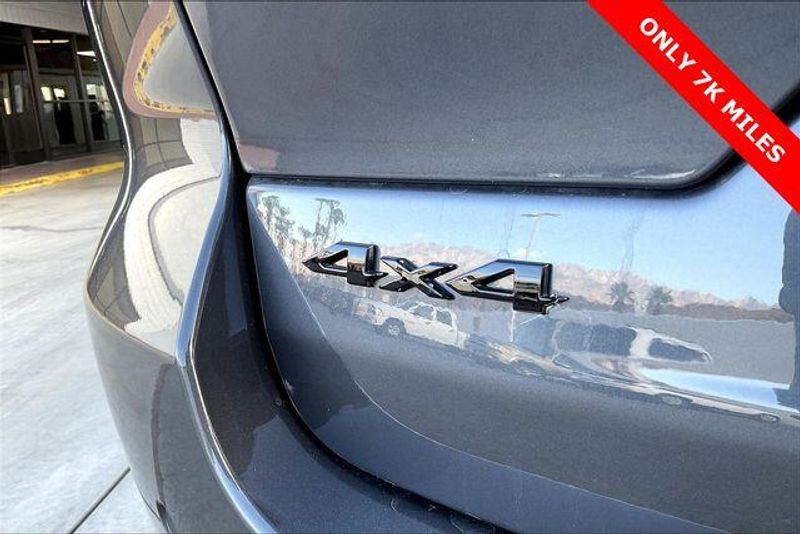 Used 2025 Jeep Grand Cherokee LimitedImage 7