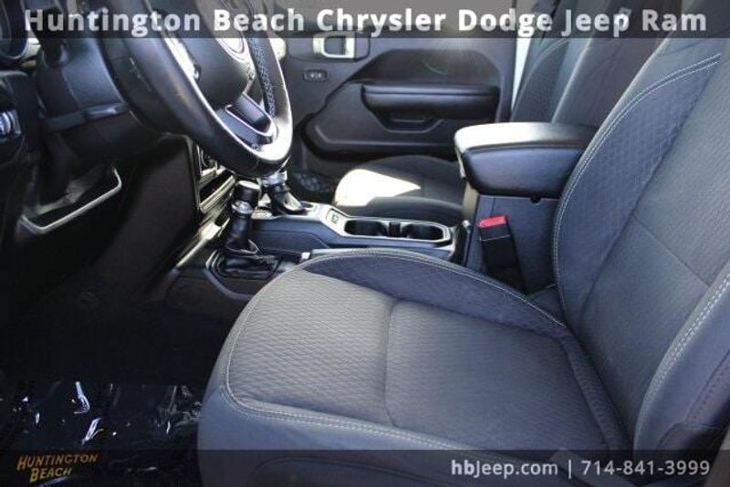 2021 Jeep Wrangler Unlimited Sport SImage 31