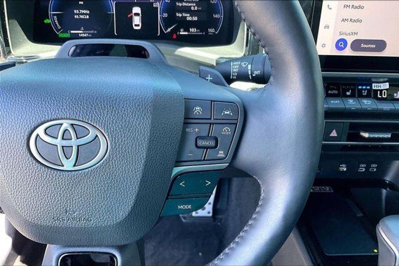 Used 2025 Toyota Camry XSEImage 18