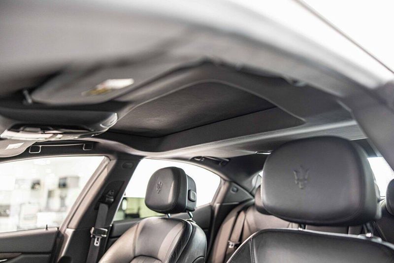 2017 Maserati Ghibli S Q4 photo 18