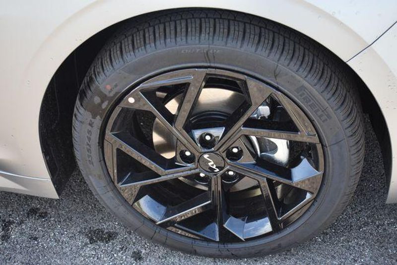 New 2026 Kia K5 GT-LineImage 12