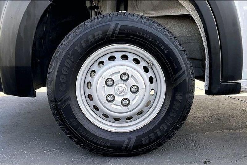 Used 2025 RAM ProMaster 2500 High RoofImage 7