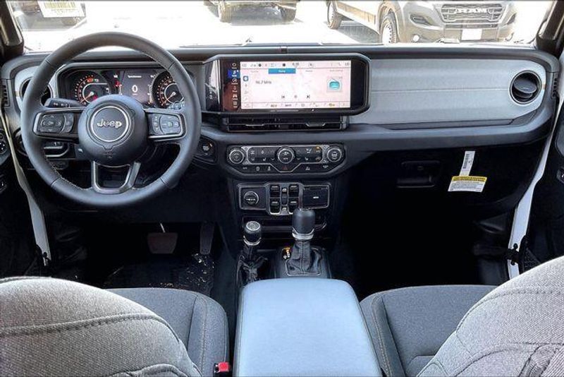 New 2026 Jeep Wrangler 4-door Sport SImage 4