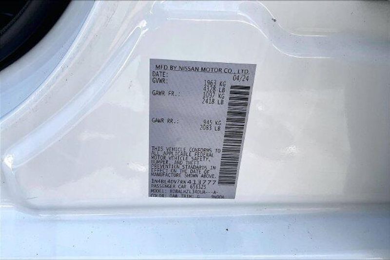 Used 2024 Nissan Altima 2.5 SVImage 32