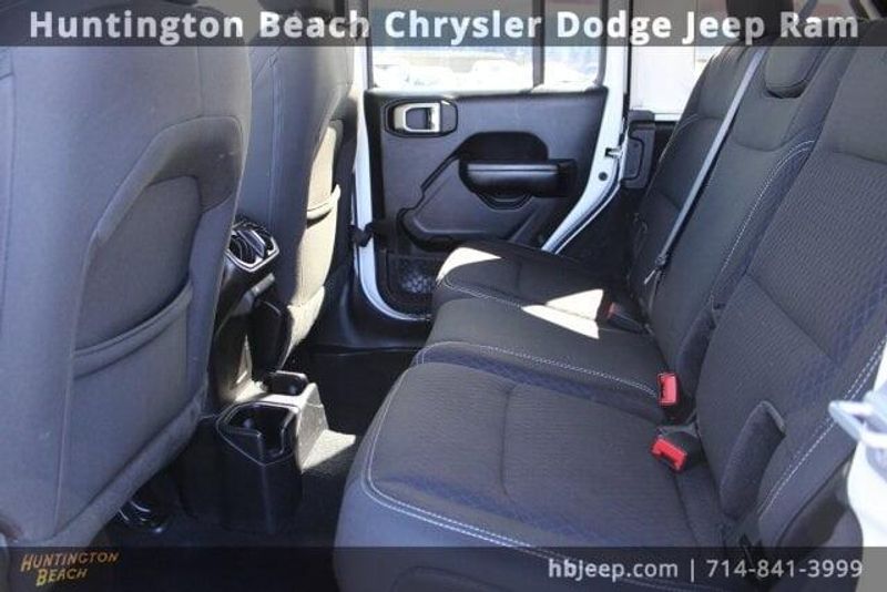 2021 Jeep Wrangler Unlimited Sport SImage 39