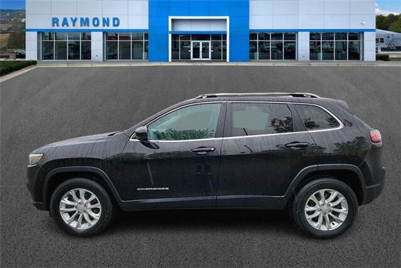 2019 Jeep Cherokee LatitudeImage 5