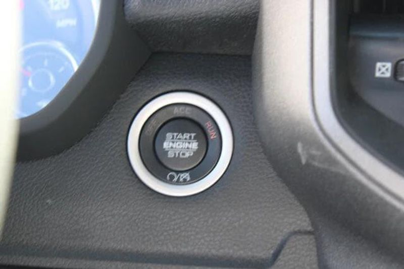 2023 RAM 2500 Tradesman Regular Cab Harbor BodyImage 31