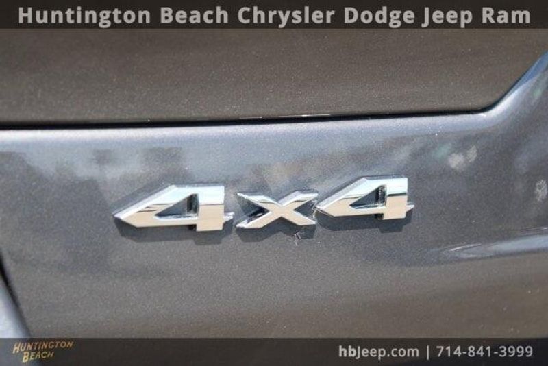 2022 Jeep Grand Cherokee LimitedImage 8