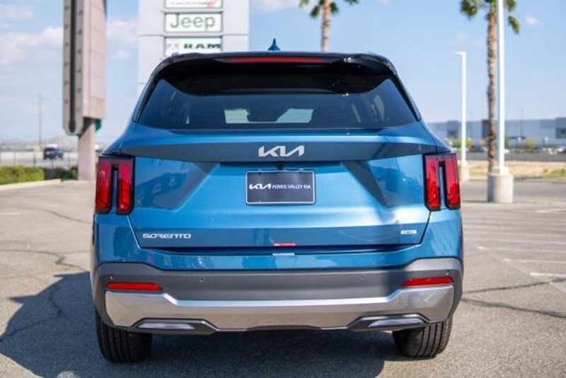 2025 Kia Sorento Hybrid EXImage 6